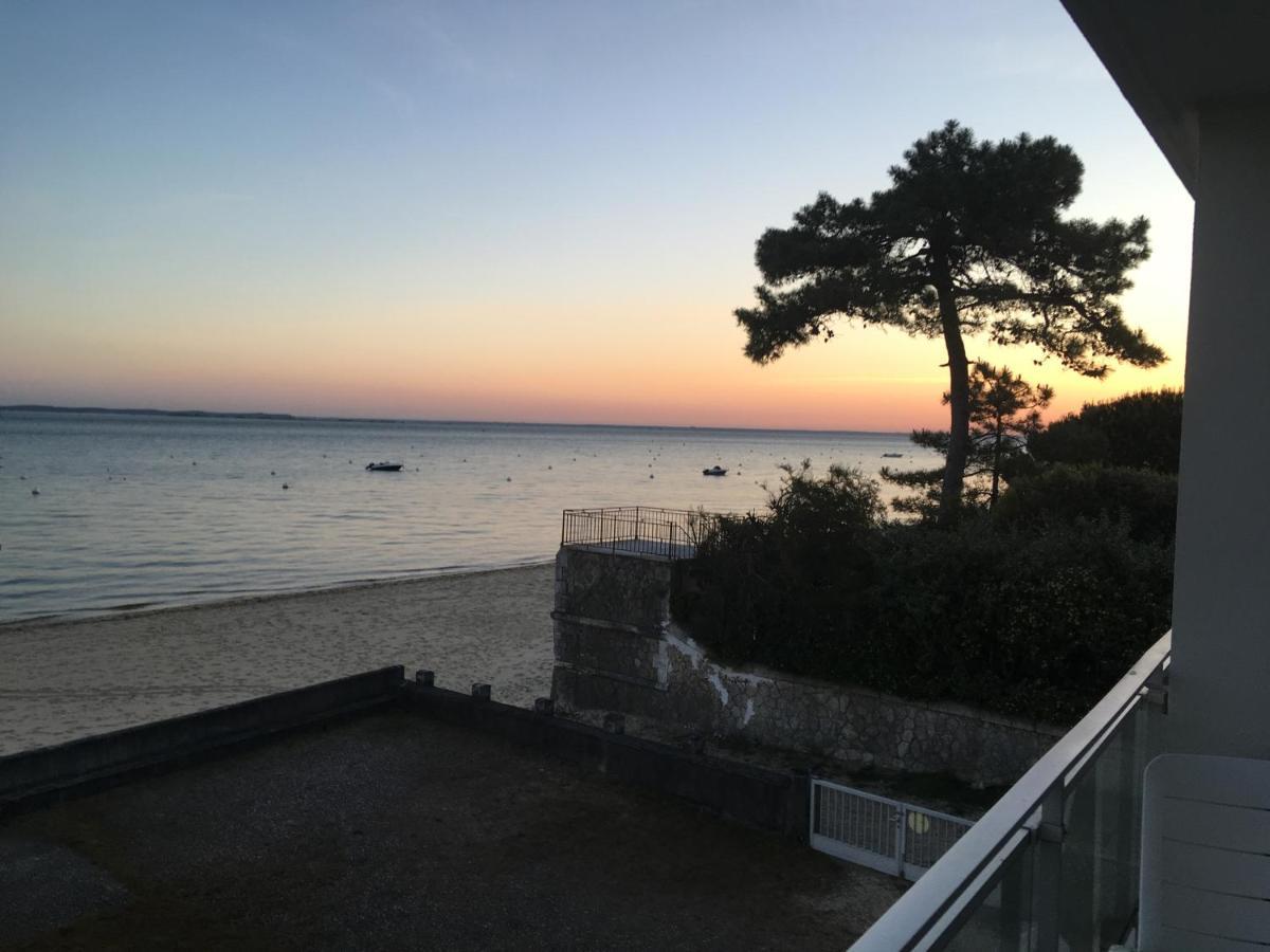 Appartement Arcachon Perreire Premiere Ligne Les Pieds Dans L Eau Vue Magnifique Sur Le Bassin Esterno foto