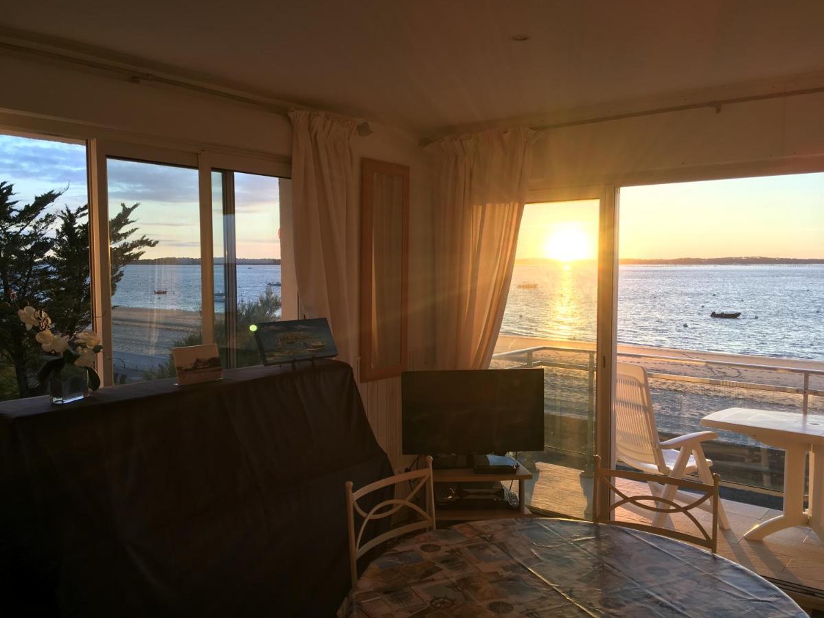 Appartement Arcachon Perreire Premiere Ligne Les Pieds Dans L Eau Vue Magnifique Sur Le Bassin Esterno foto